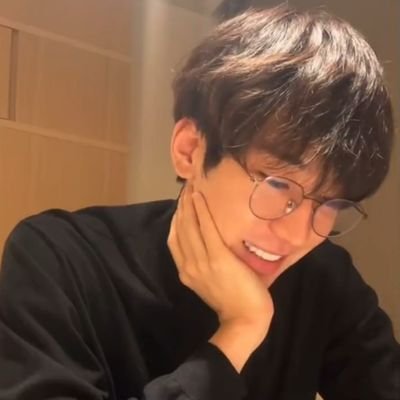 ellecdz13's profile picture. 🖤 | SVT - Carat Baby | BLINK forevs purrr ✌🏻