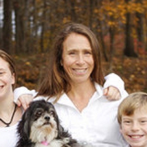mom to 4 busy kids. i love to run for peace, sanity and serenity!