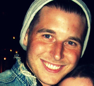 I am located on Alex's face. I have been on there for 24 years of his life! :P
@honorsociety is following us on 04.10.11♥