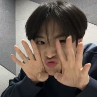ปลายฟ้า (@kaiarrrrrtt) 's Twitter Profile