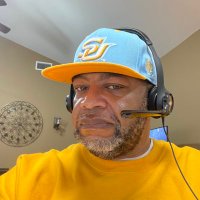 Carlos Brown Show(@CarlosBrownShow) 's Twitter Profile Photo