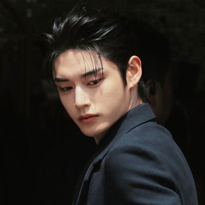 fatalslyth's profile picture. DURMSTRANG INSTITUTE.