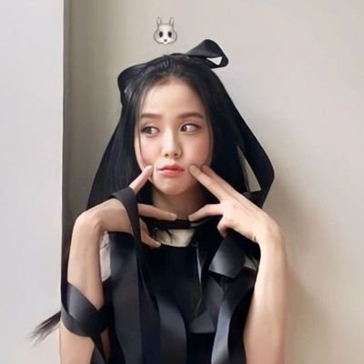 gifiesukkie_'s profile picture. my comfort zone