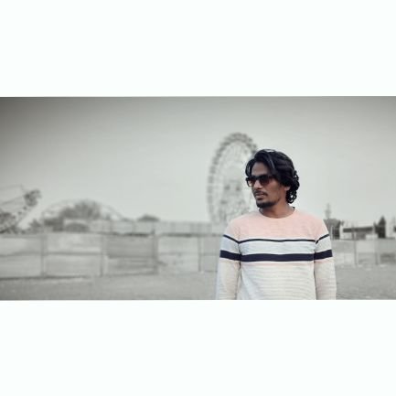 ParakhPatil's profile picture. cinephile.