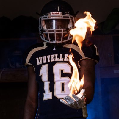 Rb/athlete #16 Avoyelles high 5’11 170 class of 2024 Gpa 4.4 /4.5 40 Hudl https://t.co/EGyxXaS1z5 contact 3185871133