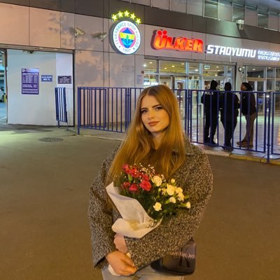 nagihanaktas0's profile picture. 