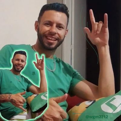 🐺 Sobr'version /
🌱 25 anos
📉 Capricórnio 
🏳️‍🌈 Solteiro