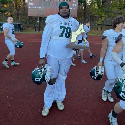 3⭐️I Deerfield Academy I Class of 2024 I 6’8” I 325lbs I OL @vandyfootball I 3.7 GPA I Head Coach: @bbarbato53