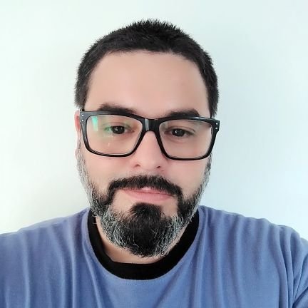 Charly_Maths's profile picture. Profe de Matemáticas. Serio. Rosarigasino.
Seguime, te sigo, nos seguimos.