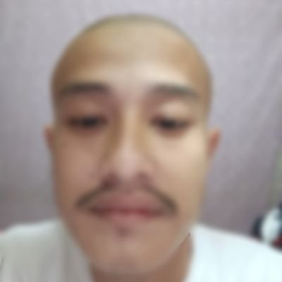 ameipeishim's profile picture. Smile