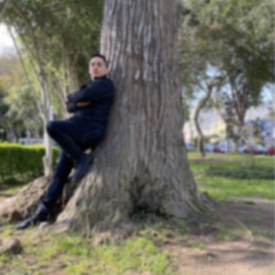 Experiencia en proyectos sociales para alcanzar objetivos de desarrollo.