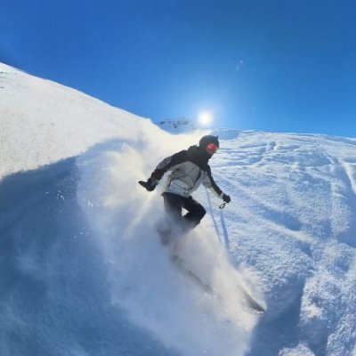 Profe de esquí en Baqueira 
📍Vielha