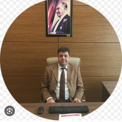 Sular yükselince balıklar karıncaları yer, sular çekilince de karıncalar balıkları. Kimin kimi yiyeceğine ‘suyun akışı’ karar verir.
