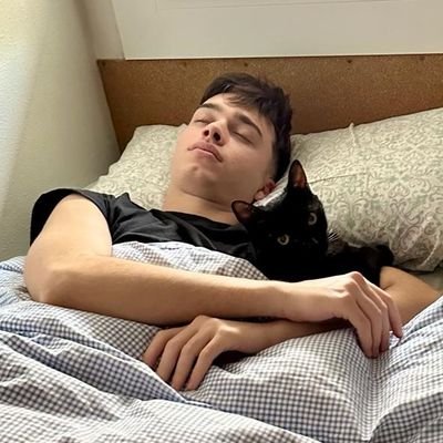 Mille30593449's profile picture. Twitter