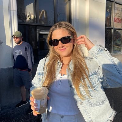 BoceklerB's profile picture. Swimmer | UCLA