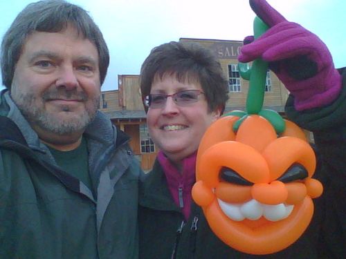 Happily married to Susan M. Chabal