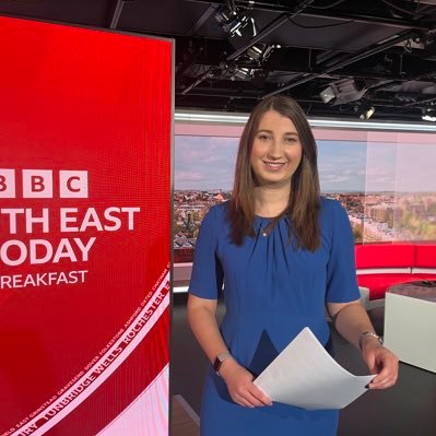 Journalist @BBCSouthEast. Previously Political Reporter @BBCOxford Mochaholic and History lover. Email: claire.starr@bbc.co.uk