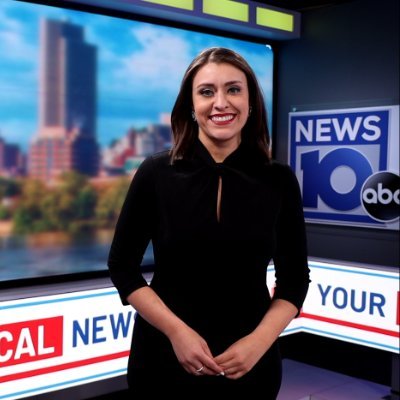 Emmy Award winning Weekend Evening Anchor & Reporter in Albany, N.Y. l @ChannelOneNews & @Letterman Alum l Story idea? 📲 Email me at chudson@news10.com