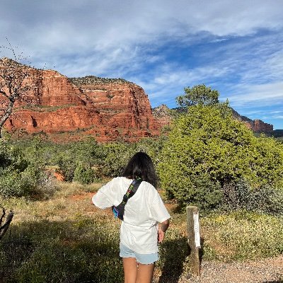 pulkiiitt's profile picture. Idk why I'm here