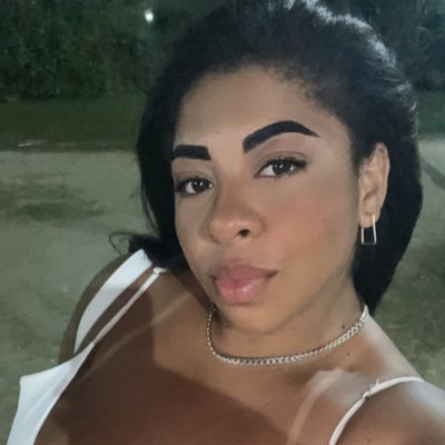 Guarda-me senhor como, a menina dos teus olhos 🌺.... Leonan 💙 Benjamin 💙 Maya 💗