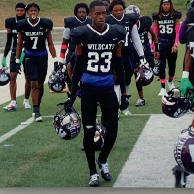 Wheatley High School 5’11 134lbs C/O 2026 DB IG:lilcj._2 Student Athlete🙌🏾🌟