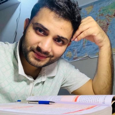 Graduation in Physics (Hons) DU , RSS member हिंदू तन मन हिंदू जीवन , हिंदू रग रग मेरा परिचय ..🧡 #UPSC 🧡 Indian railways 🚆
