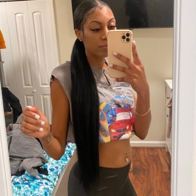 KZhanae's profile picture. amos: kzb5