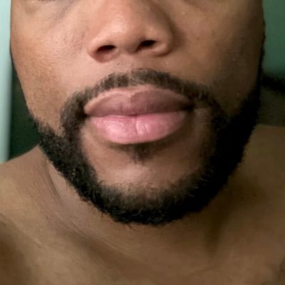 GREEN_EB843's profile picture. exclusivity is key. enjoying the best of both worlds. Carolina raised.