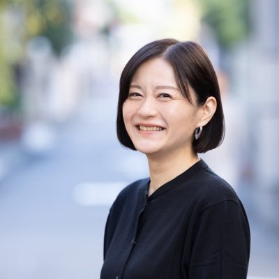 雑談の人／Podcast「となりの雑談」／著書「世界は夢組と叶え組でできている」「そもそも交換日記」／クッキー屋経営 https://t.co/VsamiUcVdp ／マンツーマン雑談「サクちゃん聞いて」／娘のあーちんはイラストレーター／お仕事のご依頼は sac1221@gmail.comまで