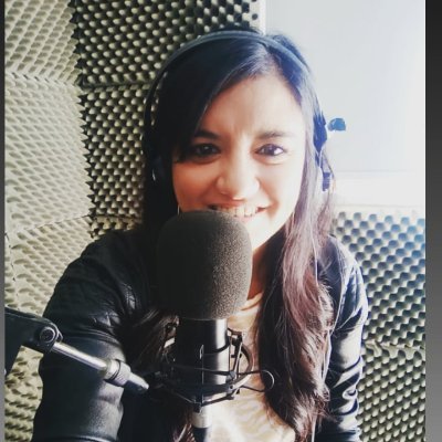 Emprendedora (@saludablealpaso)
Locutora y conductora radial ( @radio3trelew ) 
Instagram: @soykarinasilva