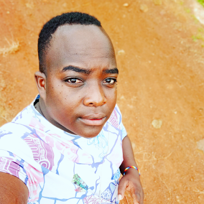 Devisy318053's profile picture. 