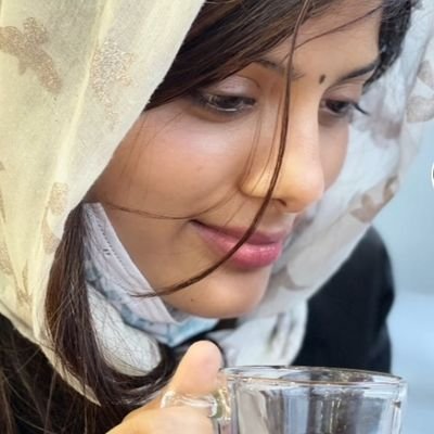 King915690April's profile picture. 