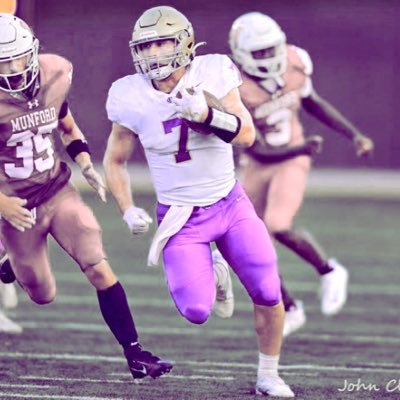 CBHS 24’/ Football: RB and LB / 5’11” 205 / 4.55 GPA / National Honor Society /jgoodwin@cbhs.org