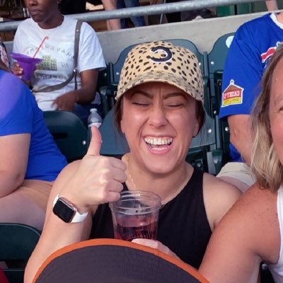 Bryanne1212's profile picture. B | Fur Momma | Taco Life | 515 Barre Babe | Lifelong Cubs Fan | Disney Addict | Pocket Enthusiast | she/her