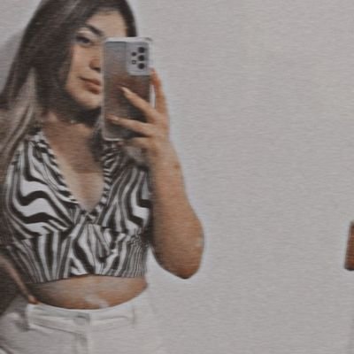 Facebook: Sony LR            
Instagram: sonylr_
🍒