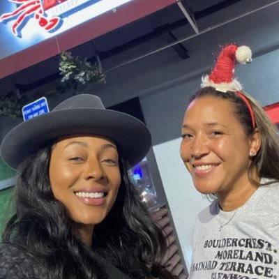 Private social media assistant manager to @kerihilson Aries ♈️ 💕