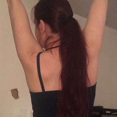 LeisaDaughert10's profile picture. humanist, feminist, pro-choice, weed enthusiast, advanced vaper, high functioning Aspergers, ♑️NO DMs I’m not here for dating