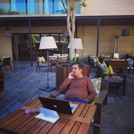 Moroccan 🇲🇦 entrepreneur, experienced in trading futures and cryptocurrencies. Financial market analyst and trader with a passion for success.