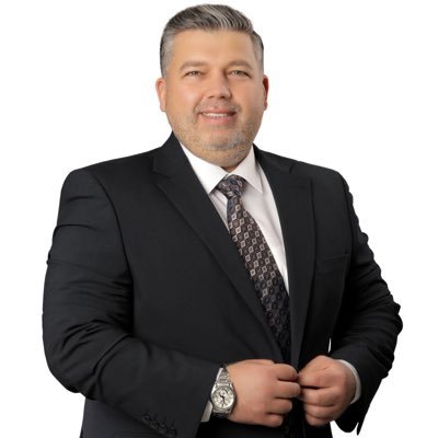 AK Parti 2013-2018 Ceyhan Gençlik Kolları Başkanı | 2019 - 2024 Ceyhan Belediye Meclis Üyesi