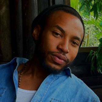 Model,Ambitious,Life is missing me http://t.co/t6bASehi0g
