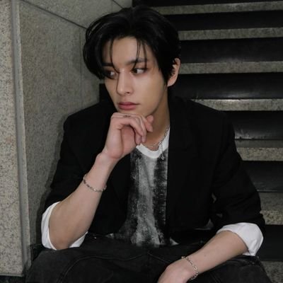 フォローしてIDを維持すると、日本のあらゆる種類の音楽賞やライブコンサートを視聴できます。