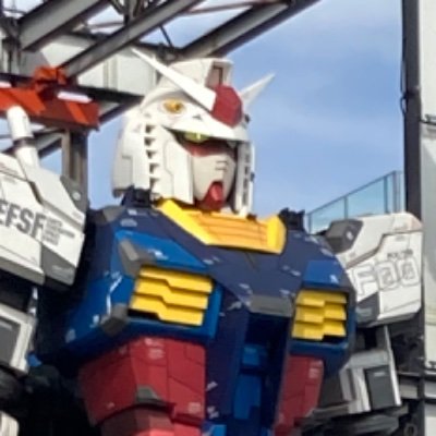 無言フォロー失礼します。
好きな物:ガンダム、スプラ、仮面ライダー、ジョジョ、ロックマンX、Z　
盟友@hamatieff 
積みプラを崩したいね❗️