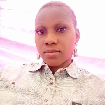 boscocatherine9's profile picture. https://t.co/PpHTLuurSM