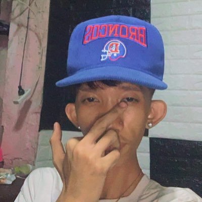 itsmega24's profile picture. district hustle