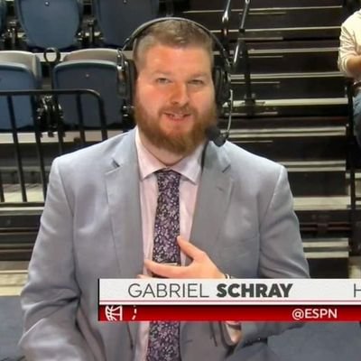 Sports play-by-play announcer 🎙 We broadcast your events @SchrayMedia 🎥  Tune in on @SESNsports, @MWSNsports, @WBSNsports