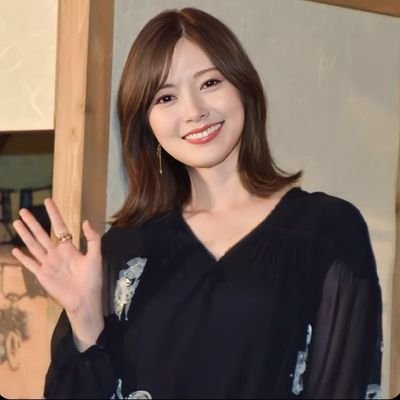 白石麻衣さんの情報を伝え、彼の投稿をすべて詳しくお知らせします🥰
    ありがとう😊