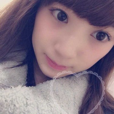 とことん尽くすタイプ❤ドMなのでいっぱい虐めて欲しい👅
優しい人なら年齢とか関係ないんで えっち友達なってくれる方仲良くしてください(*´▽`*)
楽しみたい💑フォローしてくれてdmくれたら返信100%でします☆