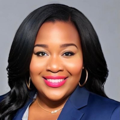 👰🏾@EducatorSmalls👩🏾💼#HR 💼 #Insurance👩🏾💻#MKTG 👩🏾🏫 #ADJPROF 🏡REALTOR® ✍🏾Notary 📈Business Owner ✊🏾#ForbesBLK Member 💙💛#AKPSI 🎓#BlackMBA