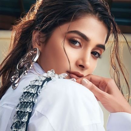 𝑾𝒆𝒍𝒄𝒐𝒎𝒆 𝒕𝒐 𝒕𝒉𝒆 𝑶𝒇𝒇𝒊𝒄𝒊𝒂𝒍 𝑭𝒂𝒏 𝑪𝒍𝒖𝒃 𝒐𝒇 @hegdepooja 💕 𝒚𝒐𝒖 𝒘𝒊𝒍𝒍 𝒈𝒆𝒕 𝒎𝒐𝒓𝒆 𝒖𝒑𝒅𝒂𝒕𝒆𝒔 𝒐𝒇 𝑼𝒑𝒄𝒐𝒎𝒊𝒏𝒈 𝒎𝒐𝒗𝒊𝒆