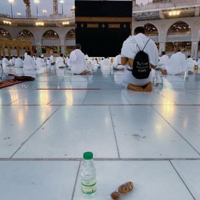 Abdelw098's profile picture. Ask me